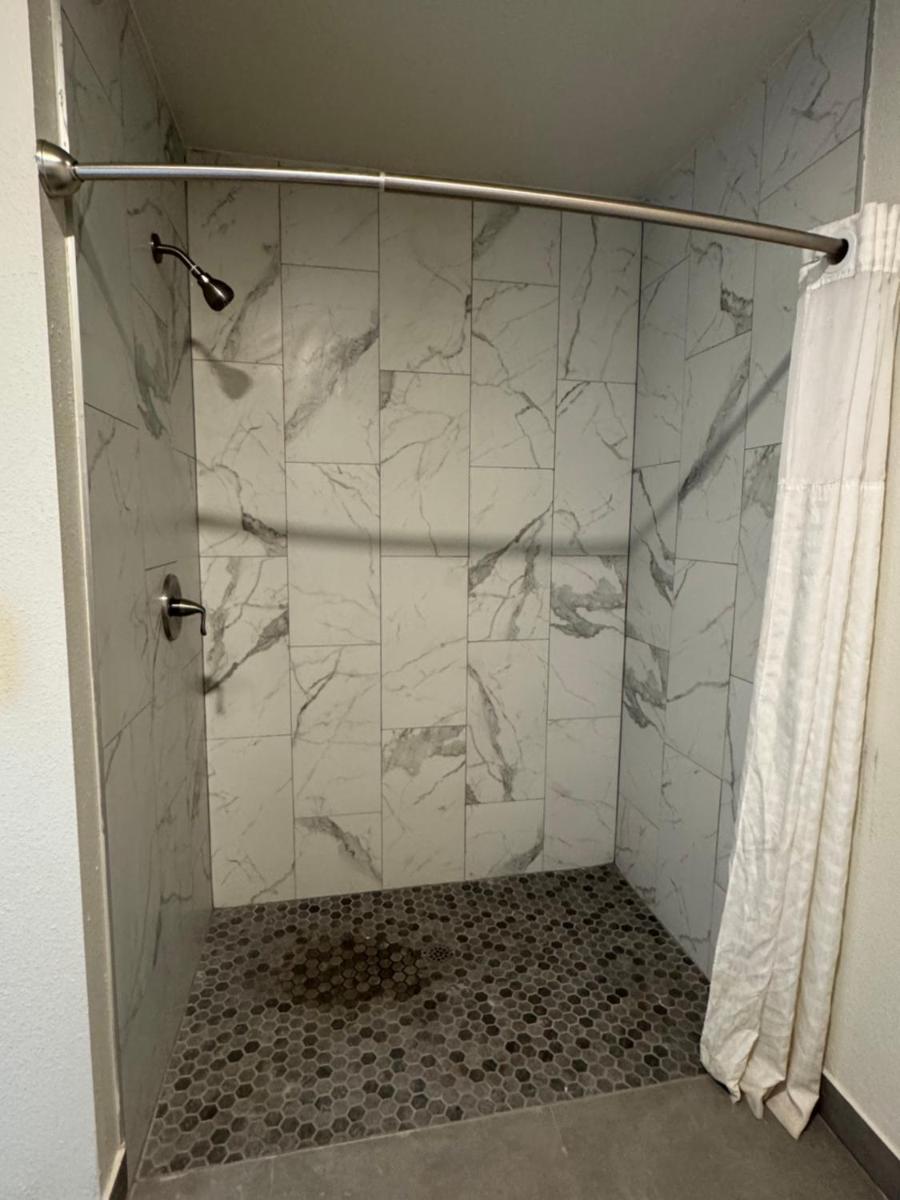 Clarion Inn & Suites Dothan South image 21