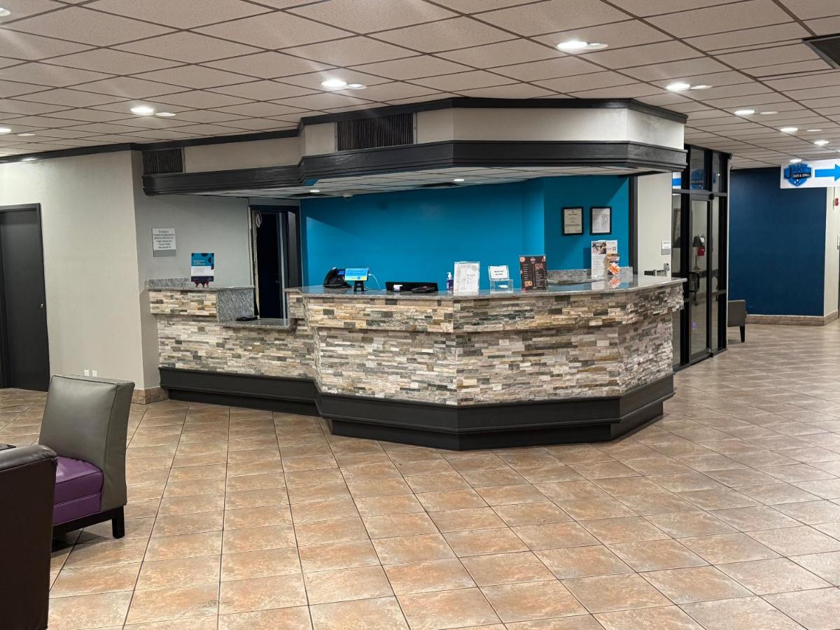 Clarion Inn & Suites Dothan South image 22